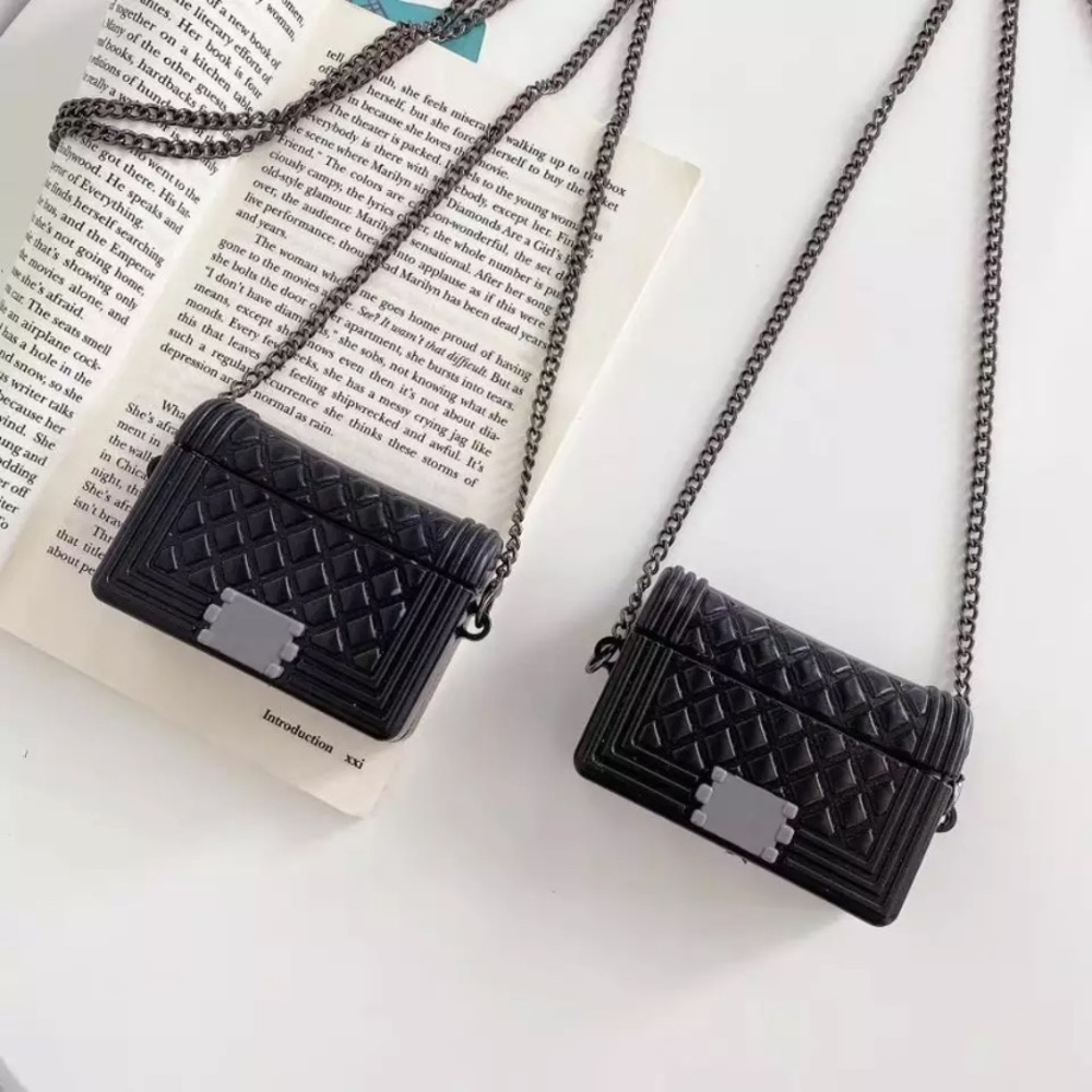 AirPod case generation 1 & 2 - Picture 2 of 5